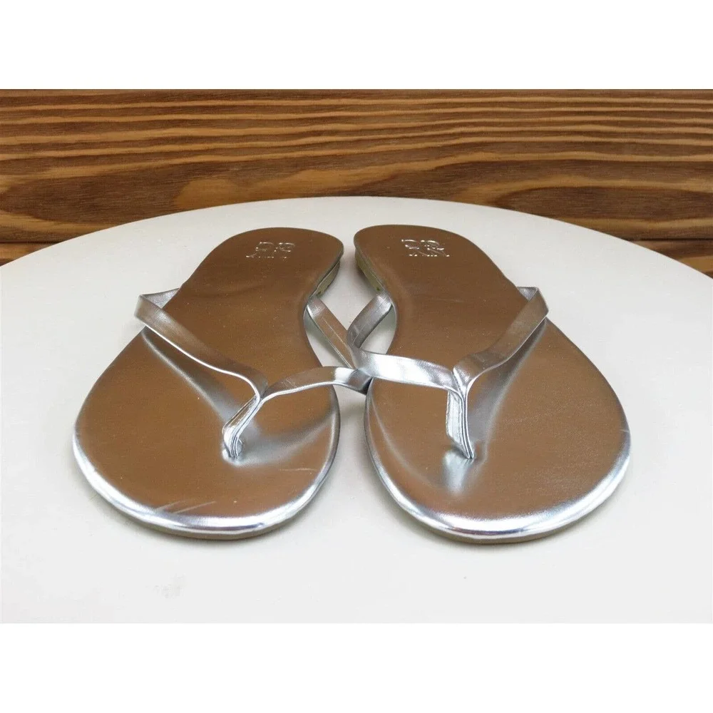 NY&C Size 6 M Women Sandal Flip Flop Silver Synthetic‎